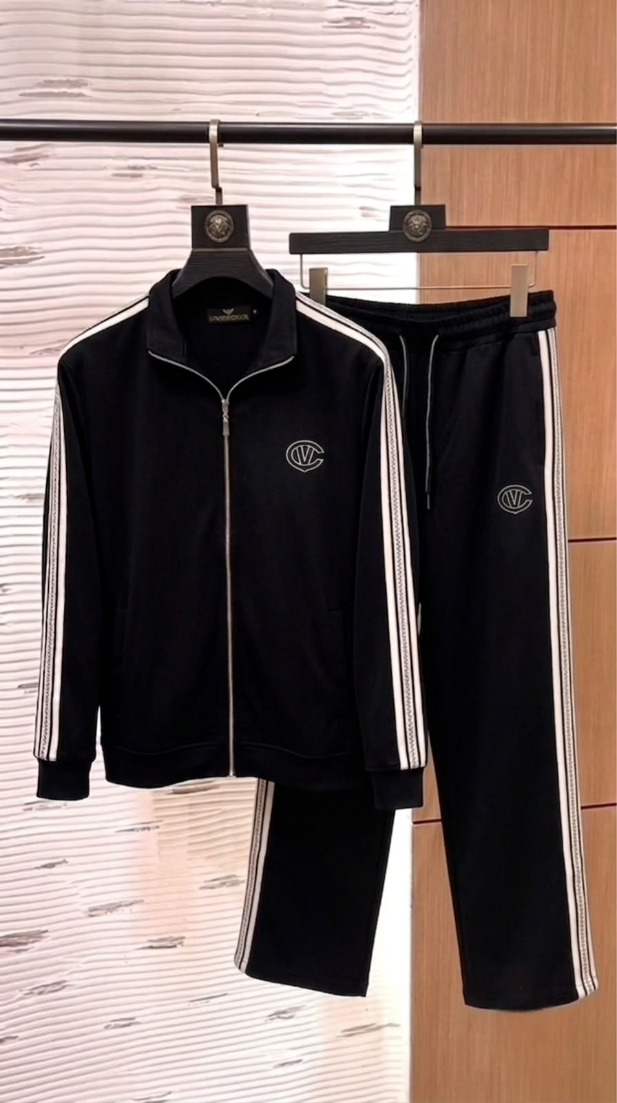 Vellante Striped Premium Tracksuit - Black