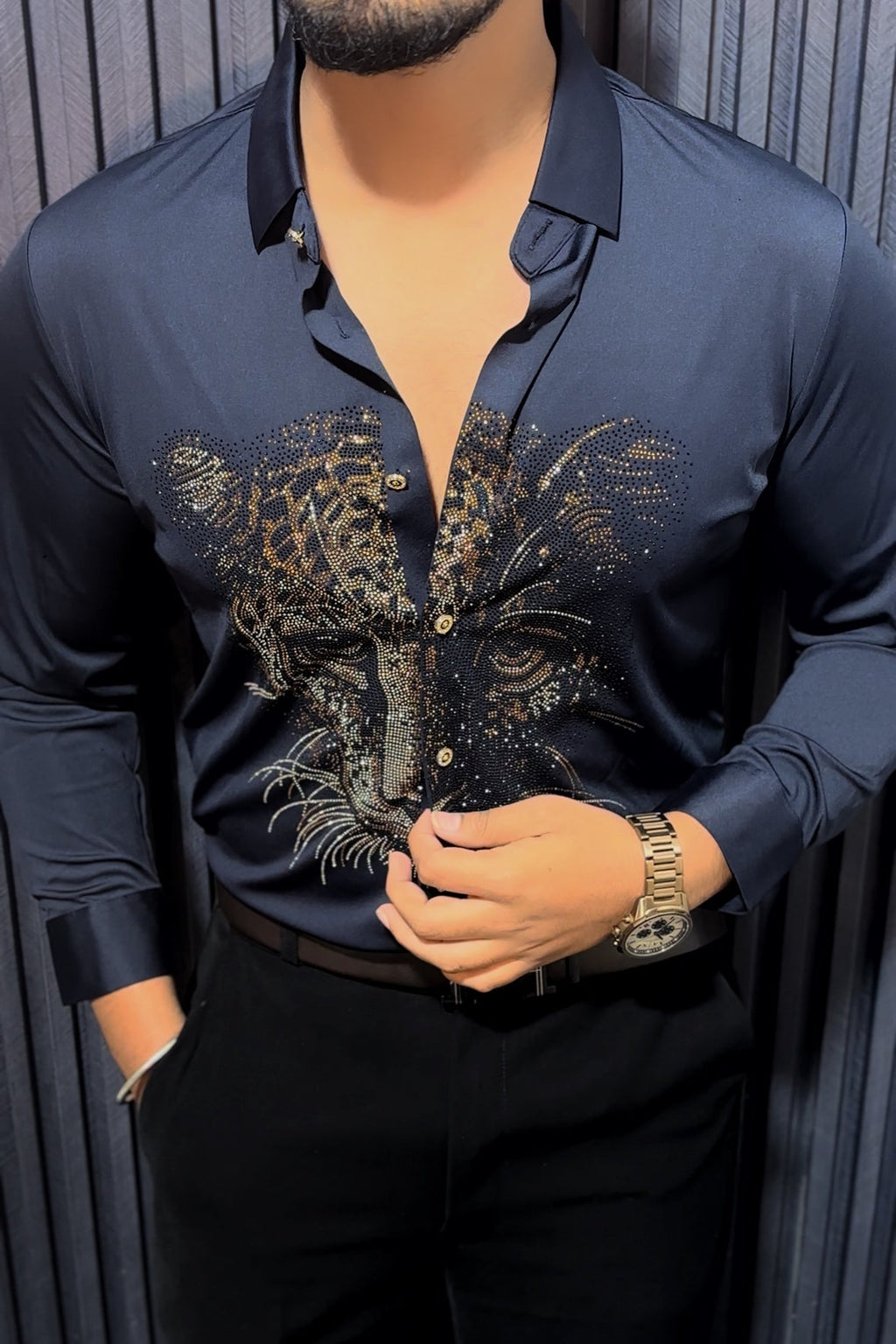 Cheetah Jacquard Shirt - NAVY - Under Attack