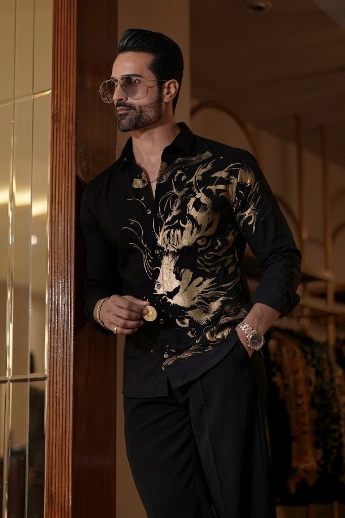 Cheetah Roar Japanese Shirt - Black - Under Attack