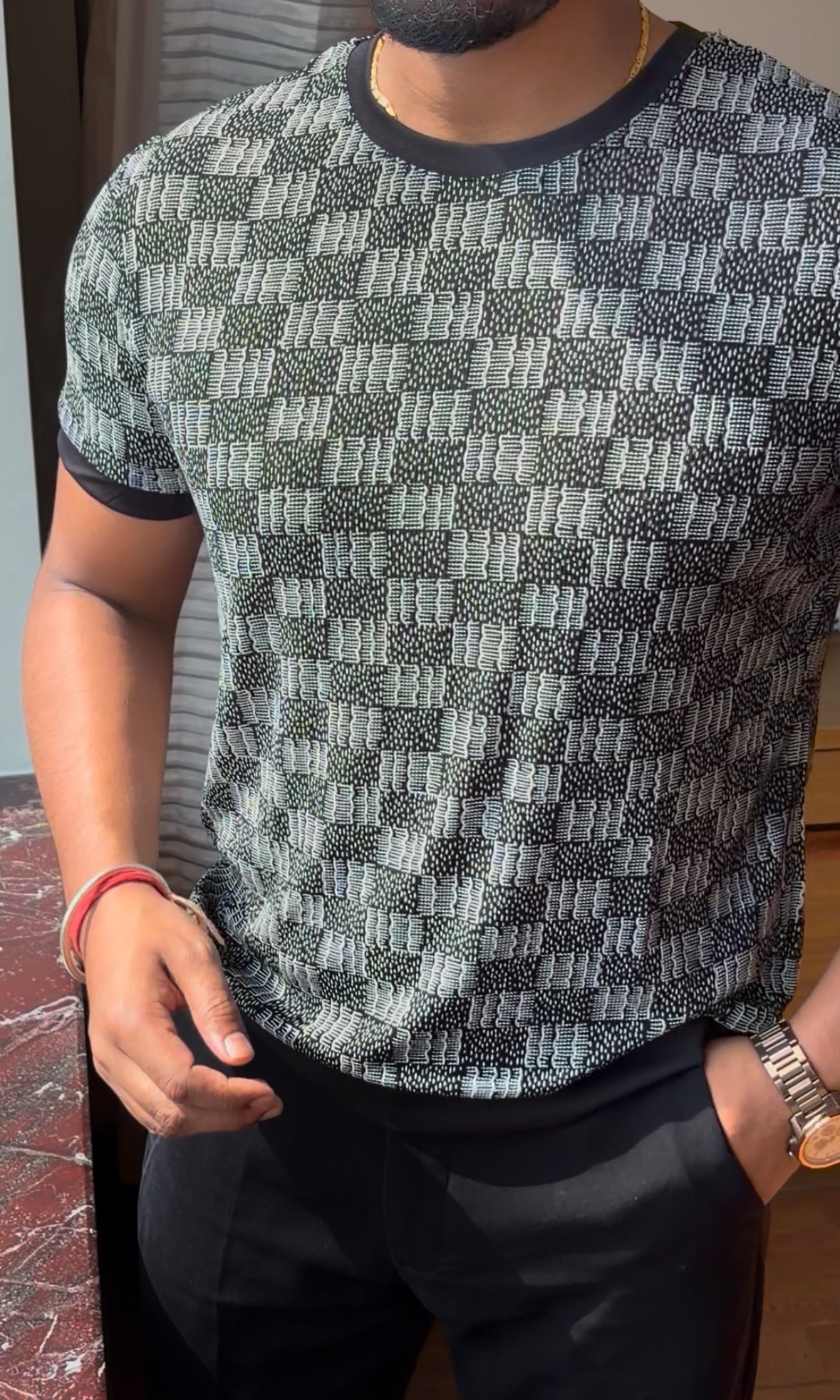Cube lines crochet tshirt - black - Under Attack