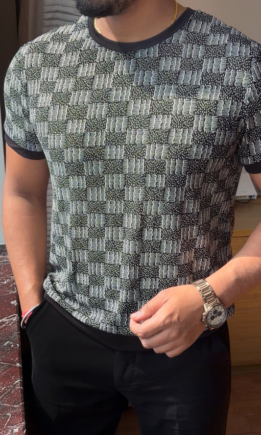 Cube lines crochet tshirt - black - Under Attack