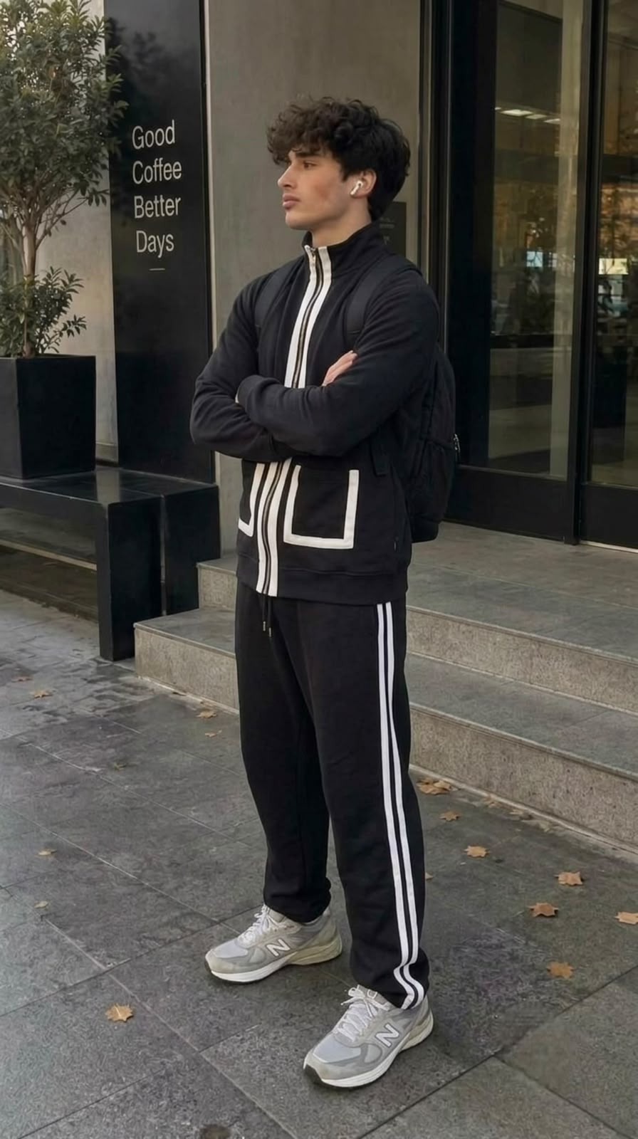 Double stripe tracksuit - black - Under Attack
