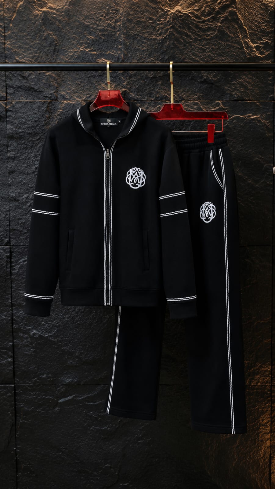 Elite Royal Signature Tracksuit - Black - Under Attack