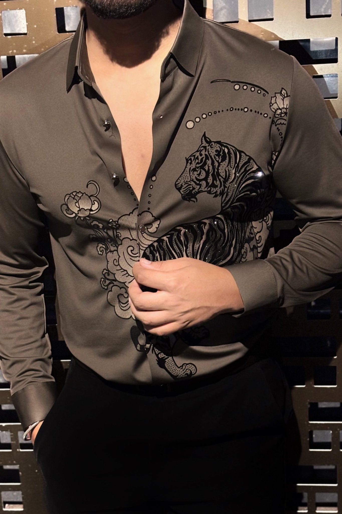 Jaguar Roar Jacquard Shirt - CAMEL - Under Attack