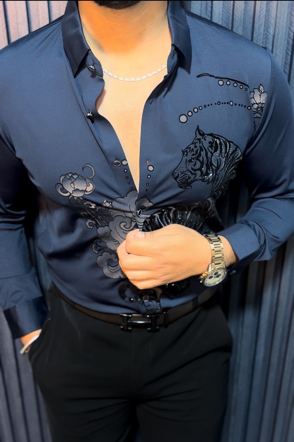 Jaguar Roar Jacquard Shirt - NAVY - Under Attack