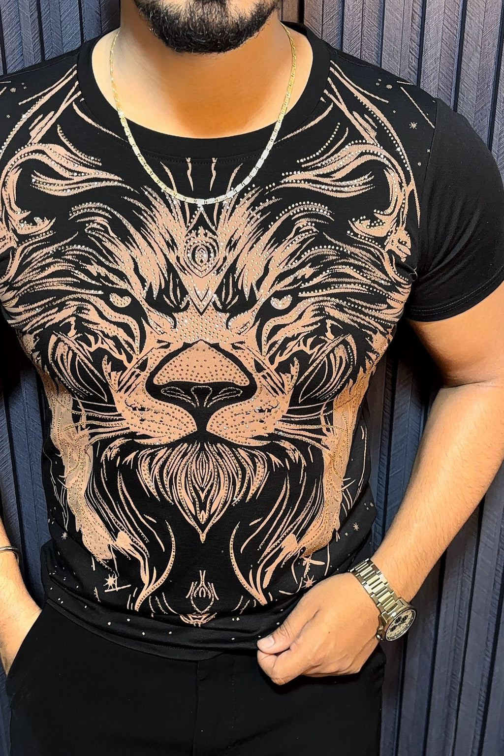 Lion Full Face Half Sleeves Tshirt - Black - Under Attack