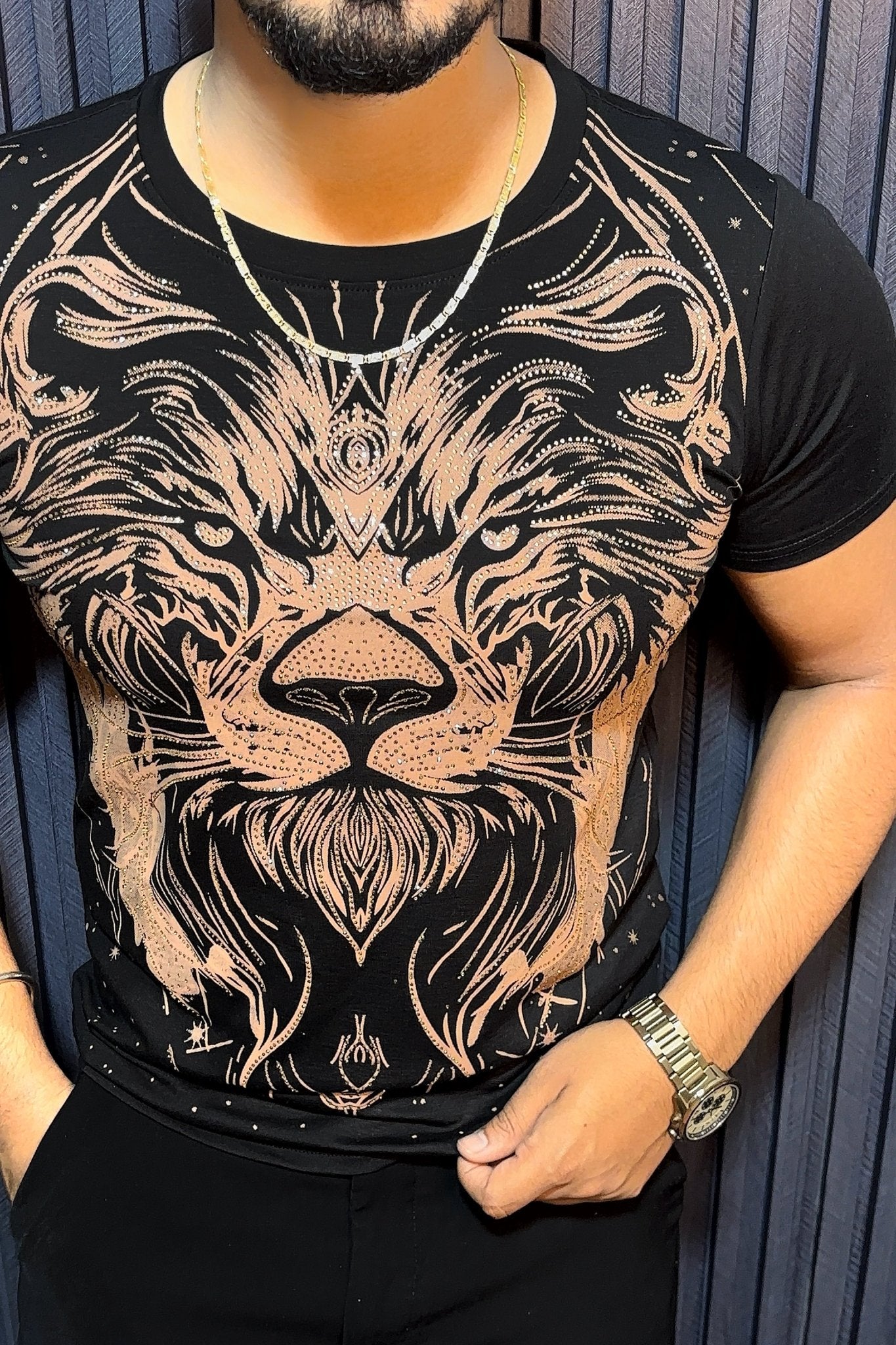 Lion Full Face Half Sleeves Tshirt - Black - Under Attack