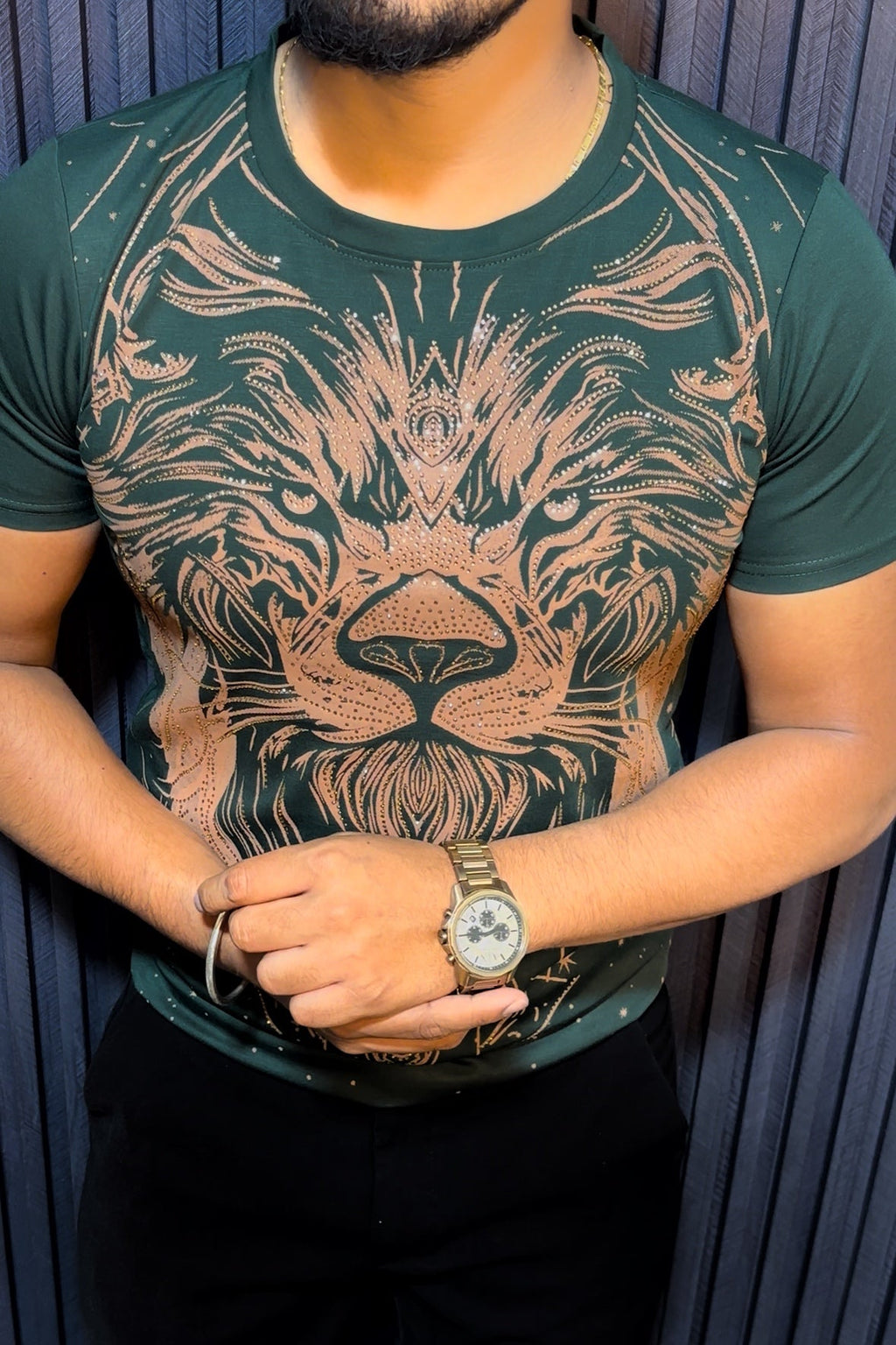 Lion Full Face Half Sleeves Tshirt - Green - Under Attack