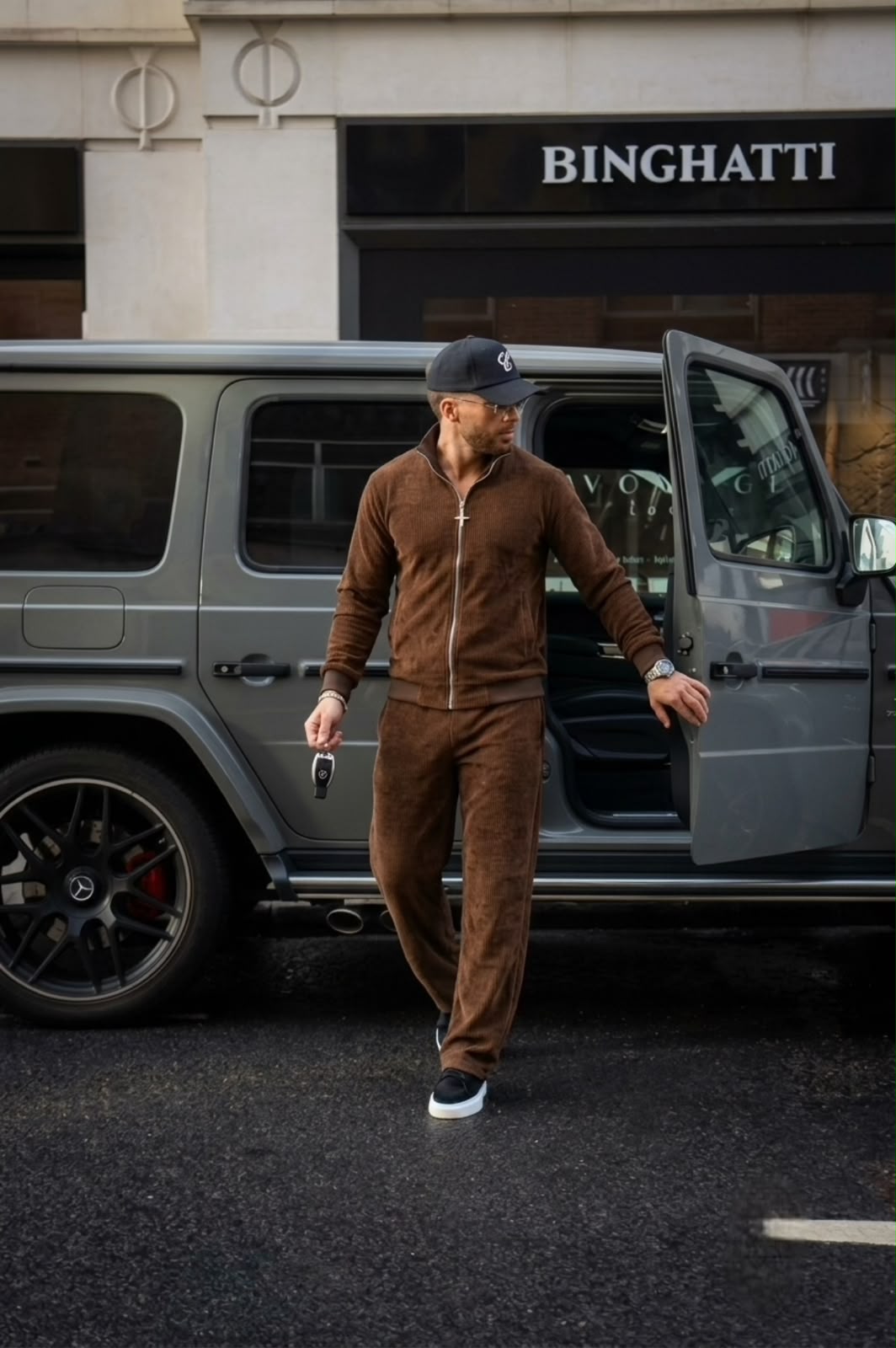 Oversized Solid Jacquard Tracksuit - Brown - Under Attack