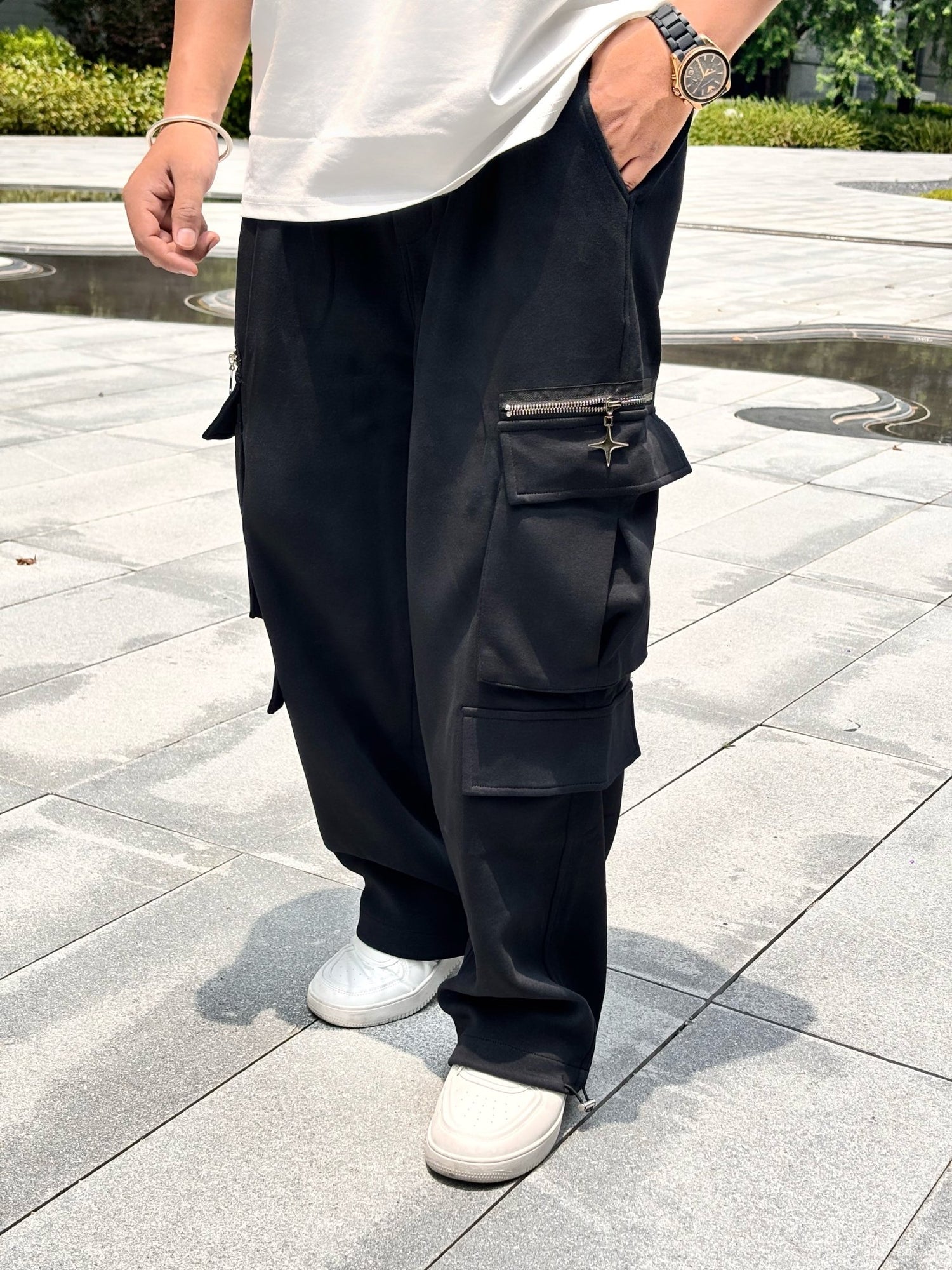 Painted Baggy Cargo - BLACK - Under Attack