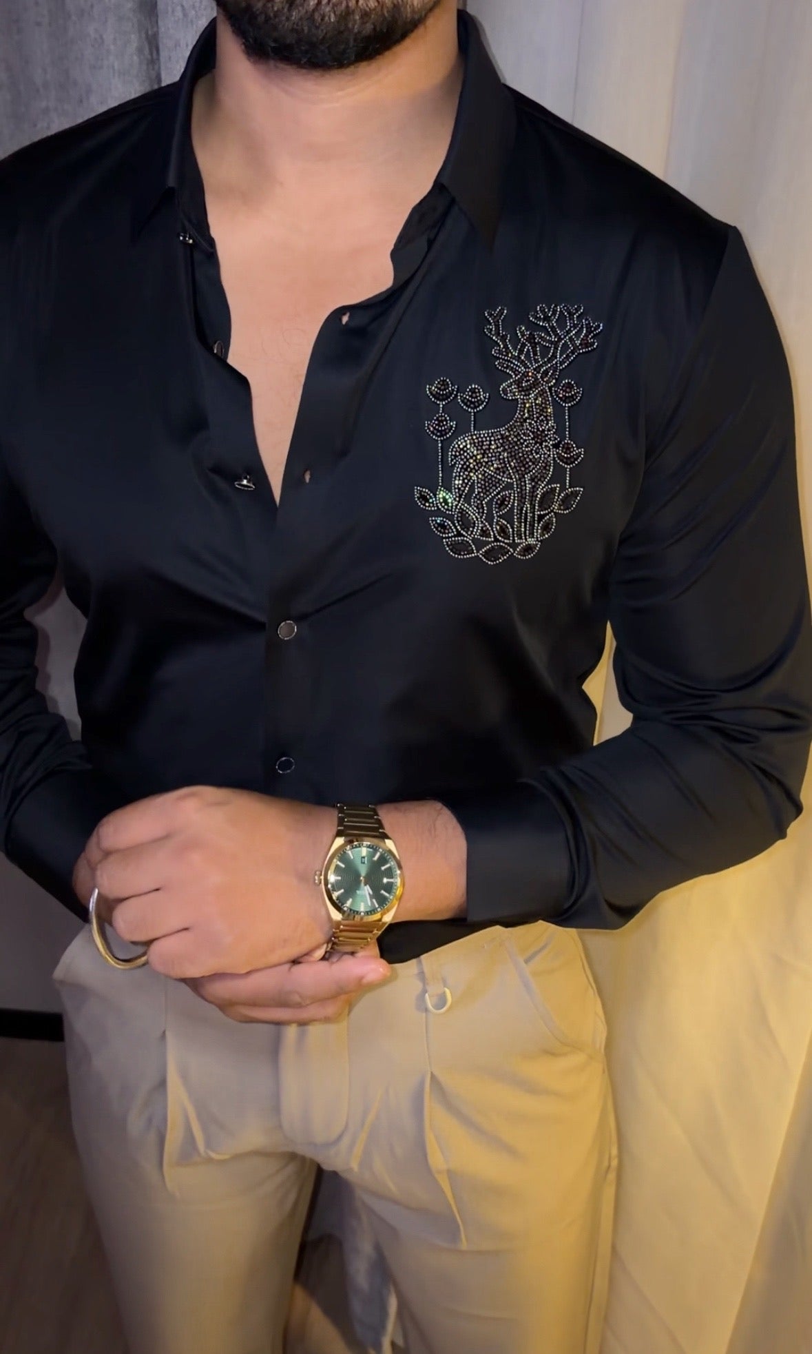 Reindeer Luxe Stitchless Jacquard Shirt - BLACK - Under Attack