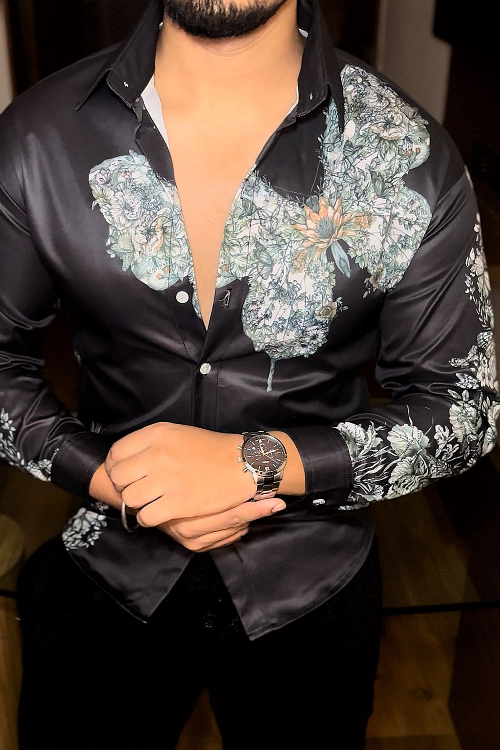 Royal Wings Shacket - Black - Under Attack