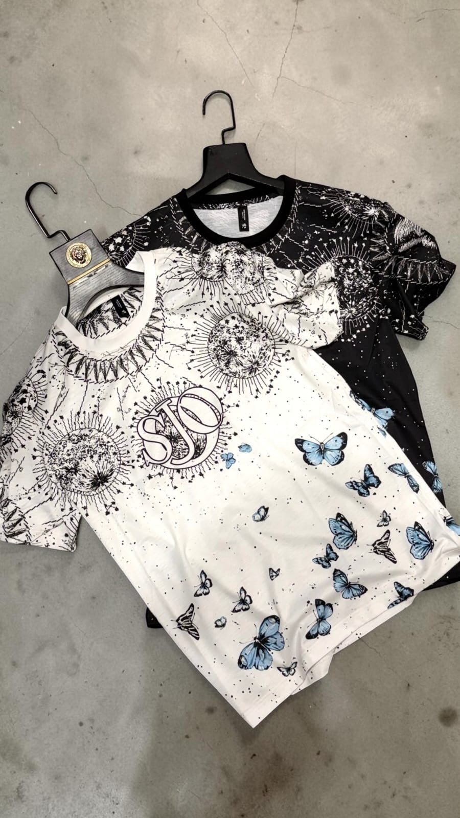 Sjo luxury diamond rhinestone tshirt - black - Under Attack
