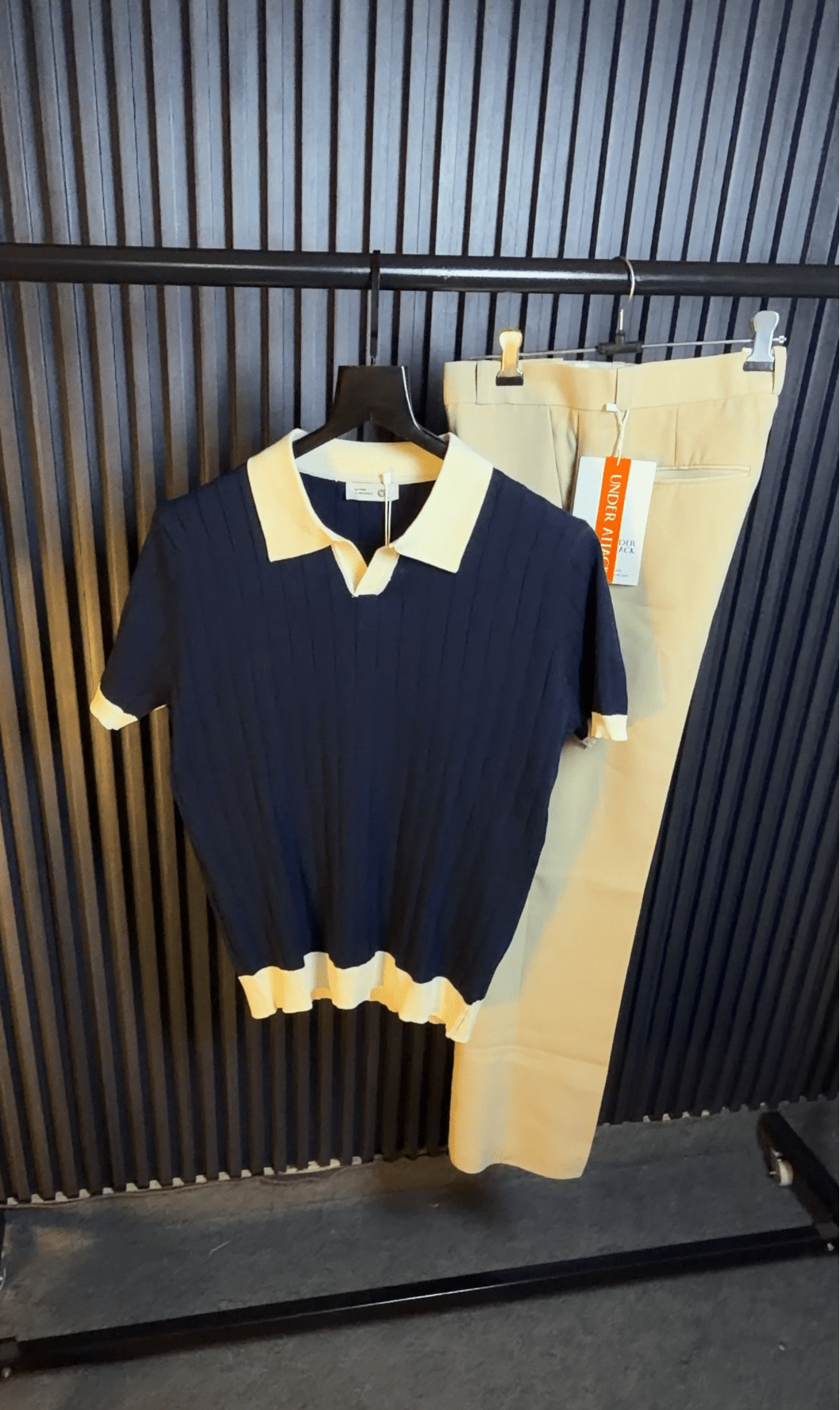 Textured Old Money Polo Solid collar Knitted Tshirt - navy - Under Attack