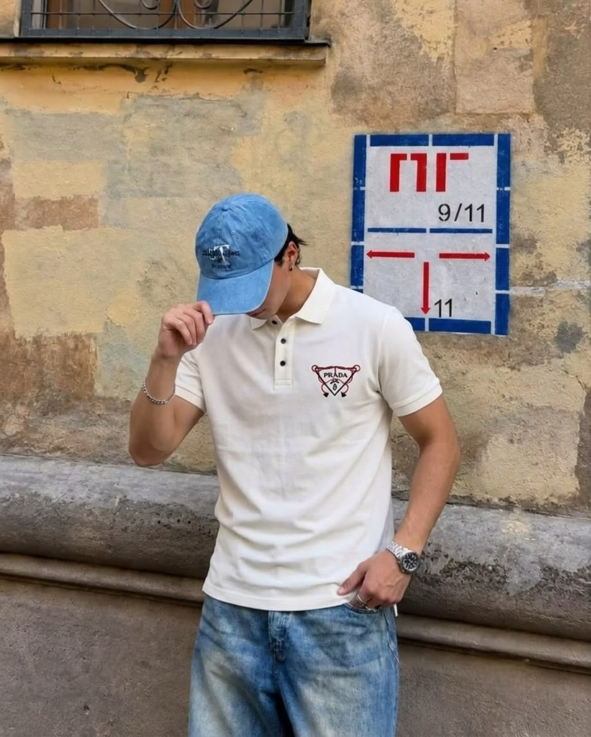 Triangle Arrowed Polo Tshirt - White - Under Attack