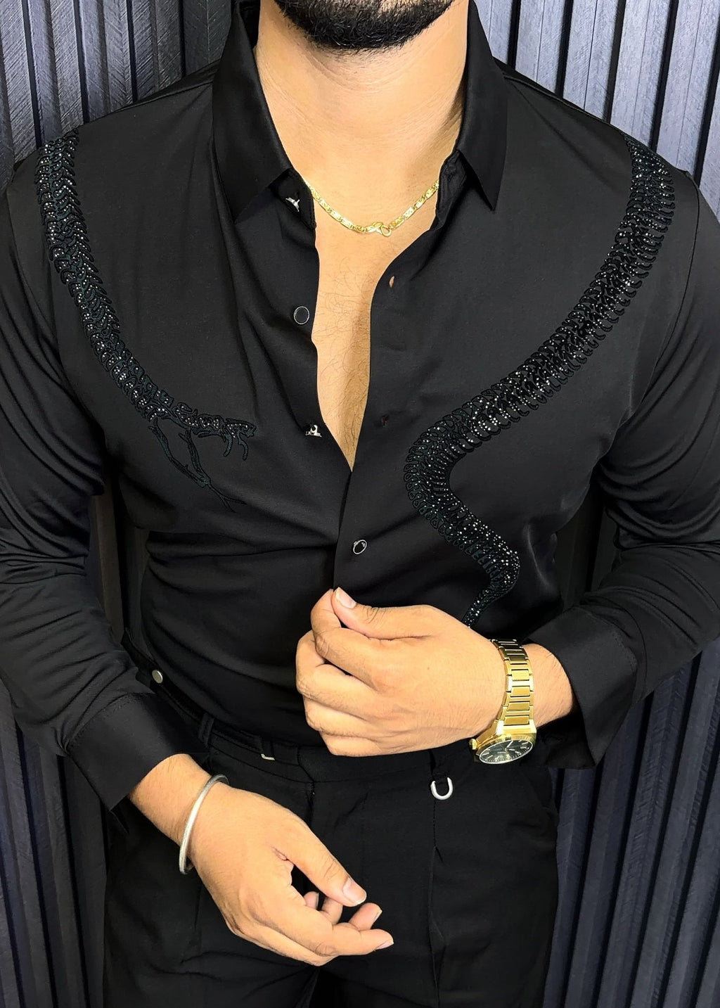 Venom Legacy Jacquard Shirt - BLACK - Under Attack