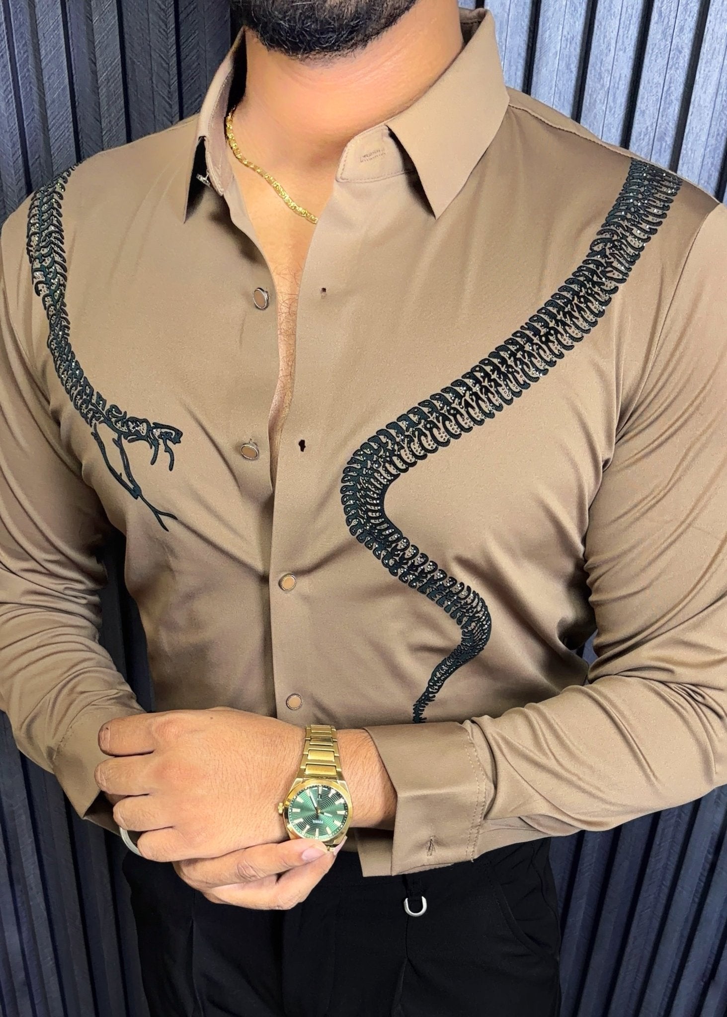 Venom Legacy Jacquard Shirt - CAMEL - Under Attack